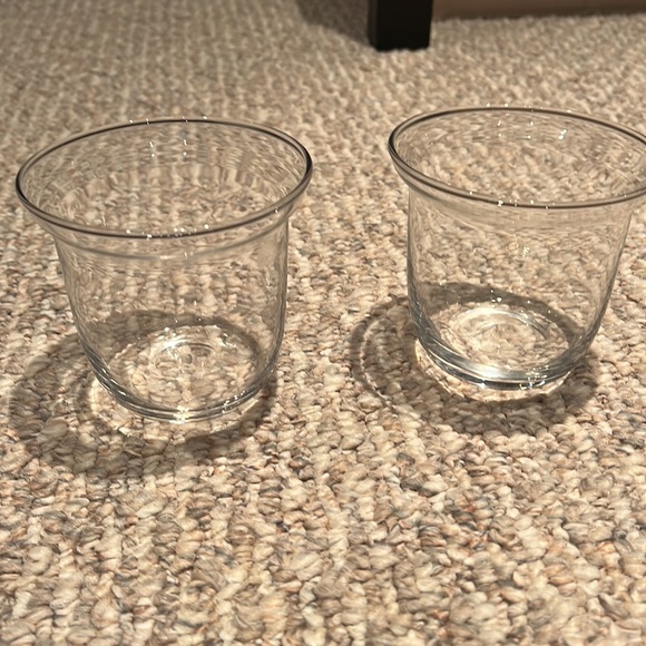 Two glass candle holders - Picture 2 of 3